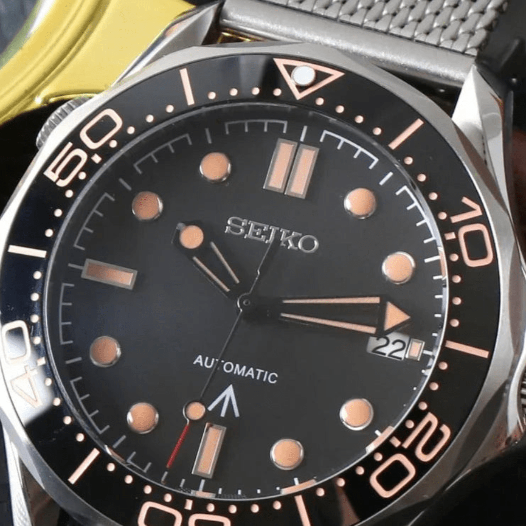 CUSTOM SEIKOMASTER MOD SILVER SPECTRE 007 EDITION - Monomods