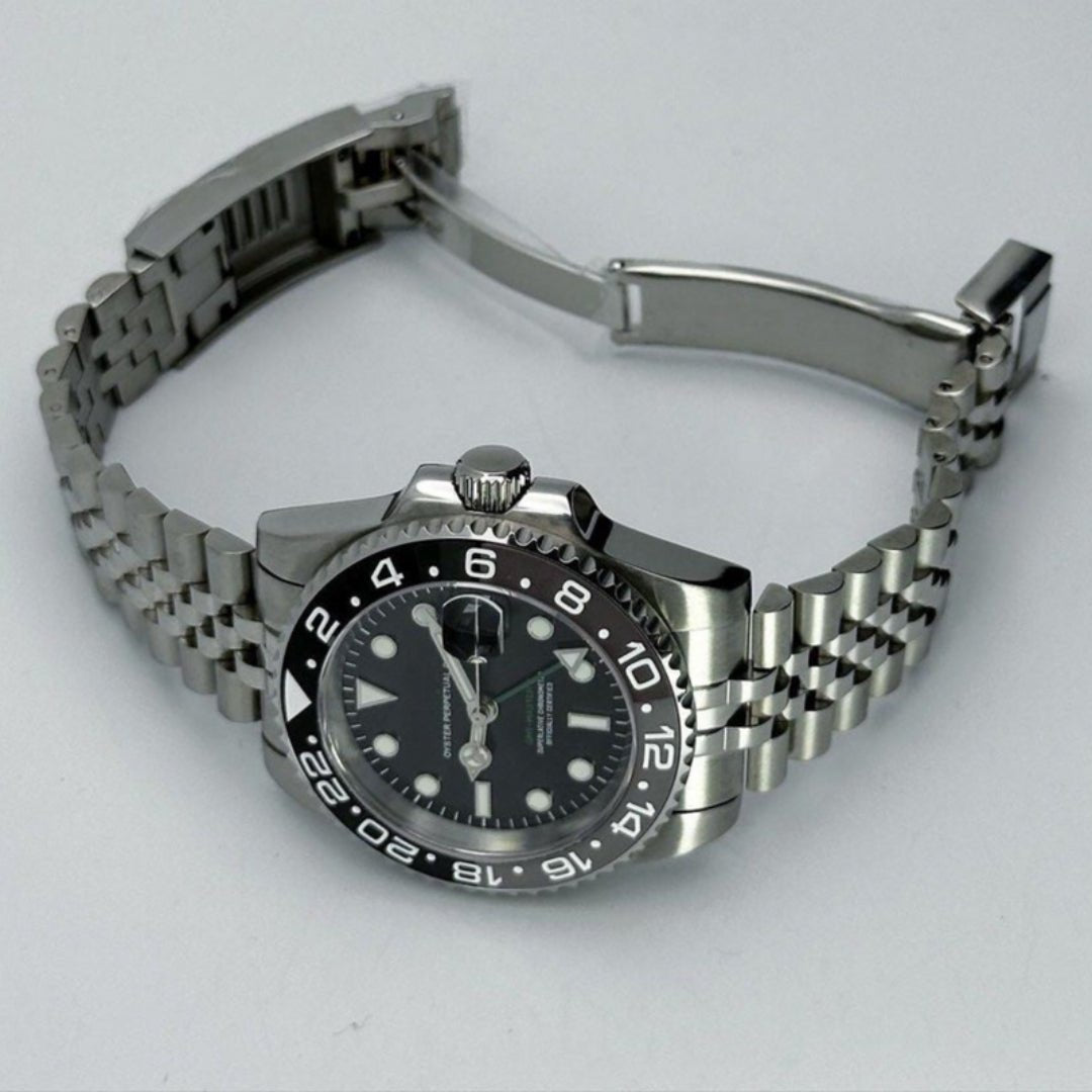 CUSTOM GMTEIKO CLASSIC GMT MOD BRUCE WAYNE EDITION - Monomods