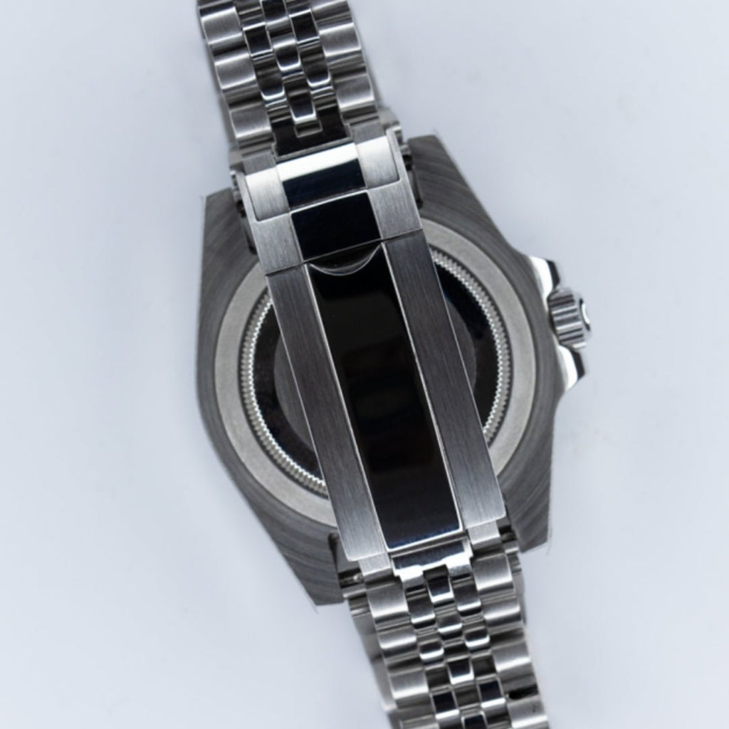 CUSTOM GMTEIKO CLASSIC GMT MOD BRUCE WAYNE EDITION - Monomods