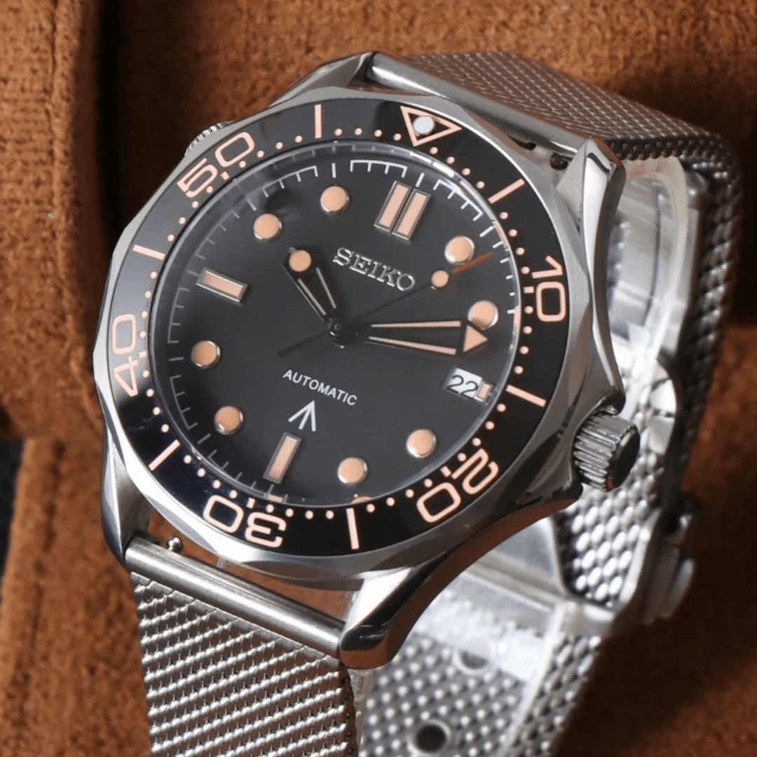 CUSTOM SEIKOMASTER MOD SILVER SPECTRE 007 EDITION - Monomods