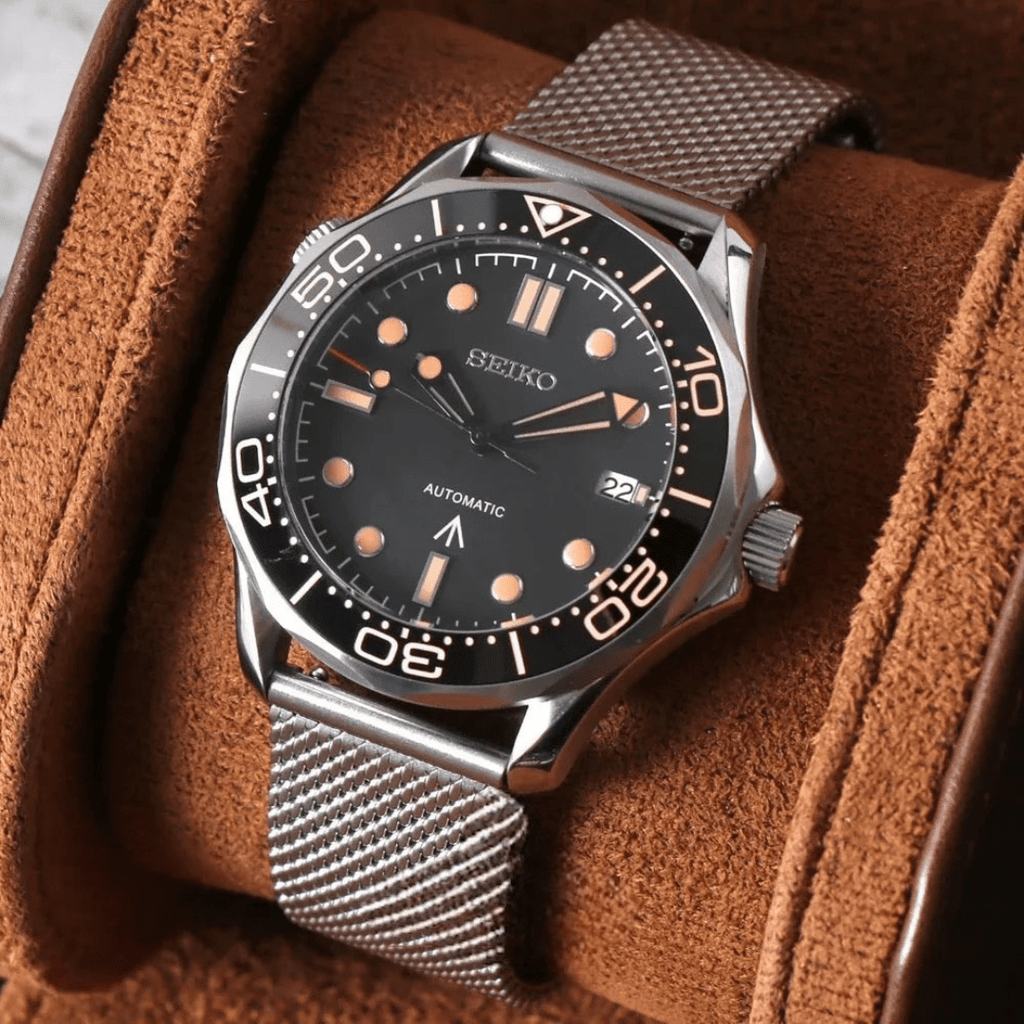 CUSTOM SEIKOMASTER MOD SILVER SPECTRE 007 EDITION - Monomods