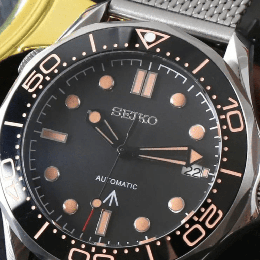 CUSTOM SEIKOMASTER MOD SILVER SPECTRE 007 EDITION - Monomods